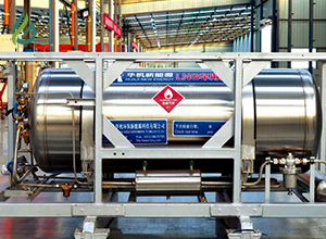 375L/450L/500L-LNG܇�d����ƿ